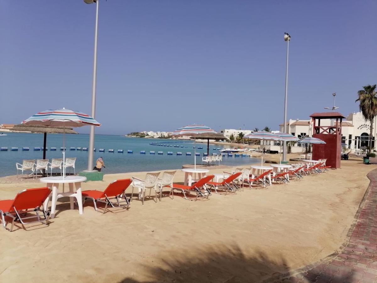 Durrah Beach Apartment 杜拉特阿拉尔 外观 照片
