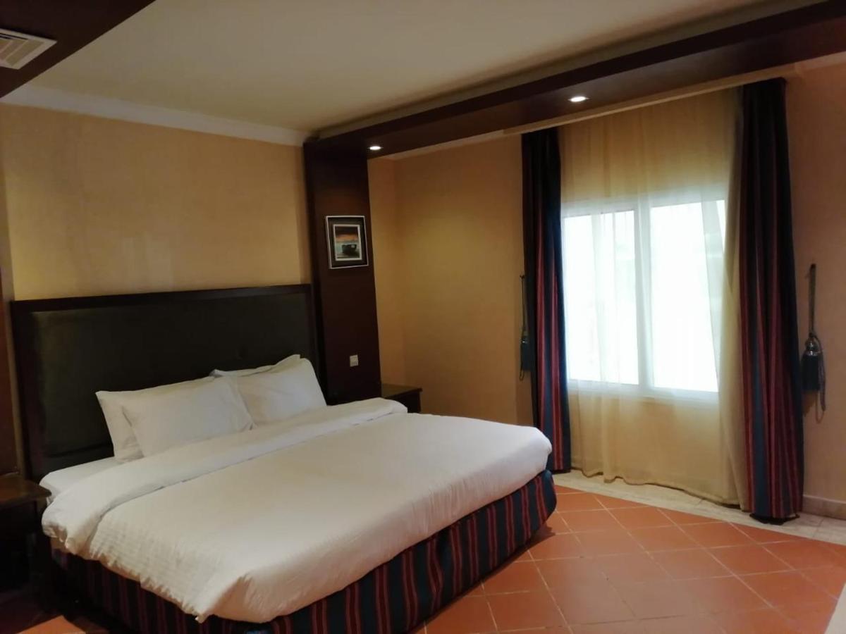 Durrah Beach Apartment 杜拉特阿拉尔 外观 照片