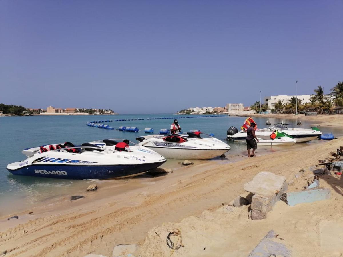 Durrah Beach Apartment 杜拉特阿拉尔 外观 照片